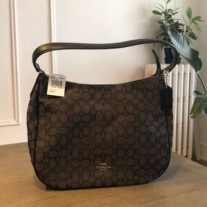 Coach Signature Zip Shoulder Bag